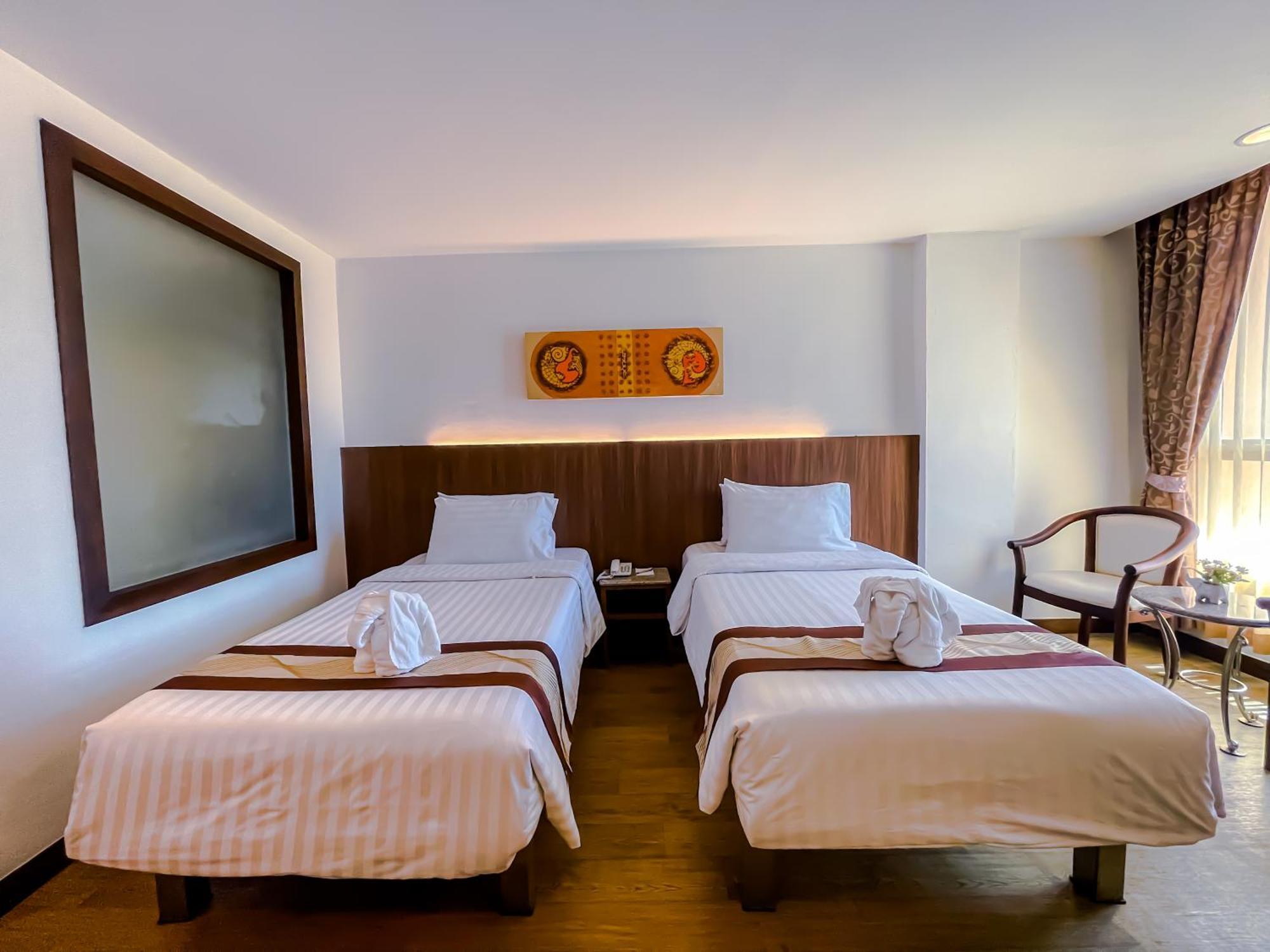 Eastern Grand Palace Pattaya Room photo